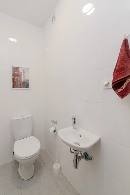 Просторная квартира с балконом