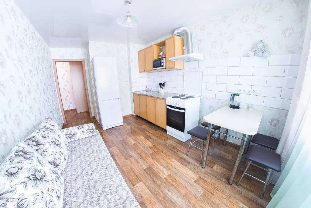 Апартаменты Saratov Lights с балконом