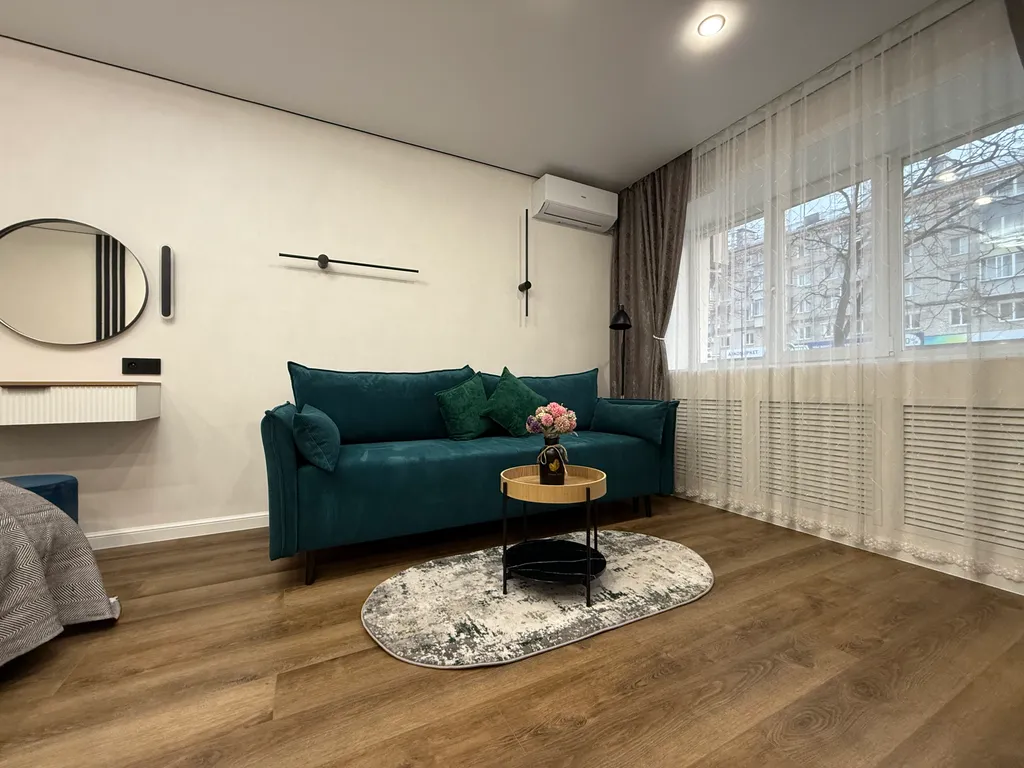 Уютная квартира на набережной район ОКЦ