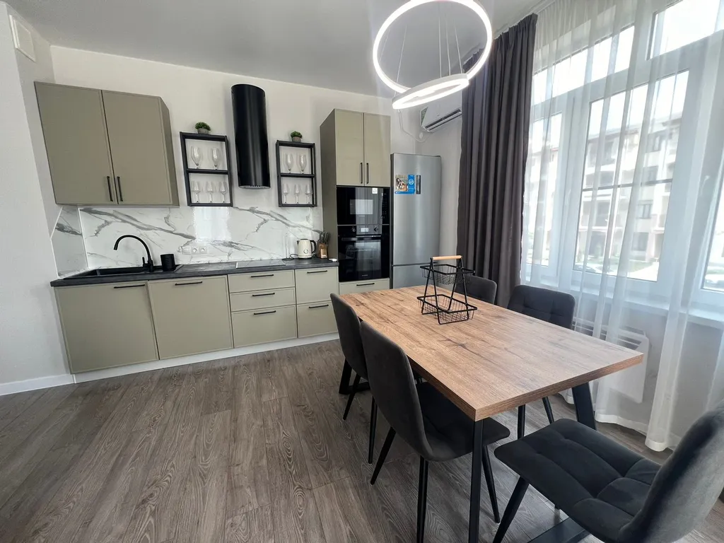 263 Евротрешка с бассейном на 7 человек