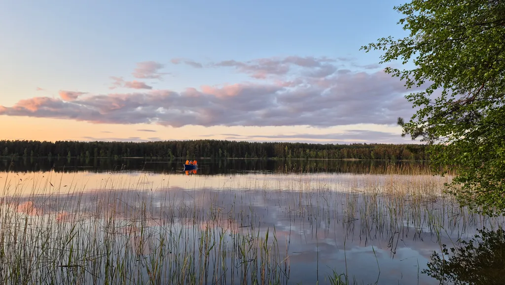 Коттедж Уютнейший дом с роскошным видом на озеро — Ларионово