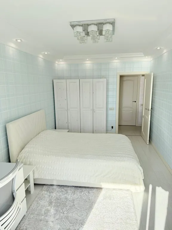 Трехкомнатная квартира в Панорама Парк