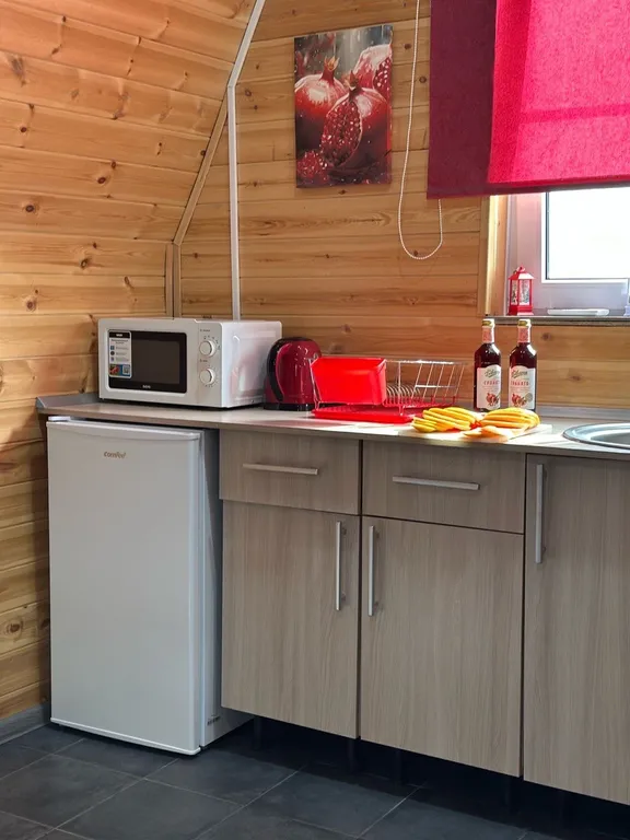 Коттеджи с баней и теплым бассейном