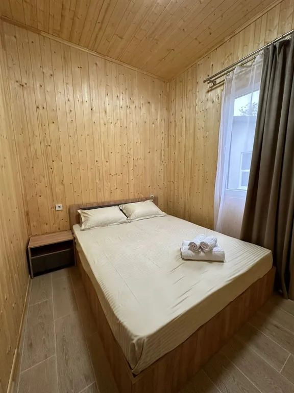 Домик у старого озера