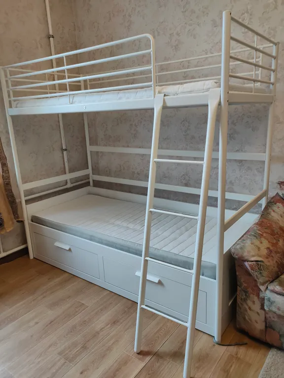 Большая квартира у Смольного и Клиники Прогноз Малютка