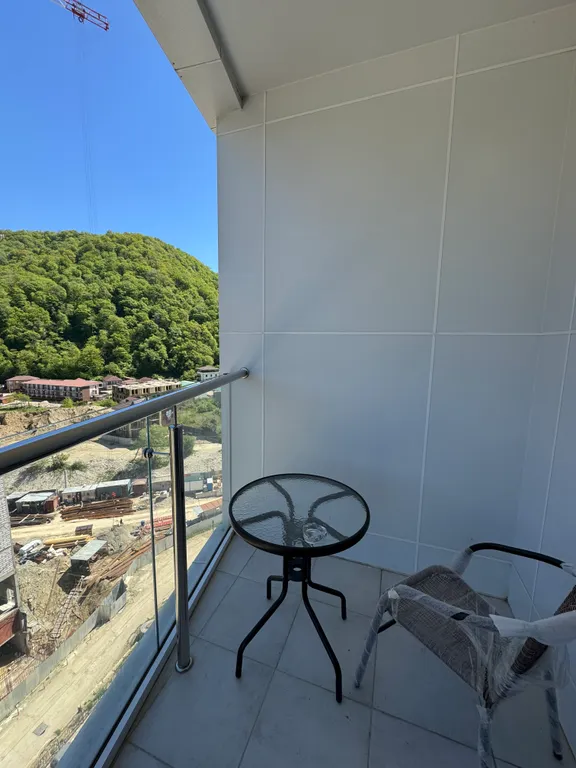 Апартамент с балконом