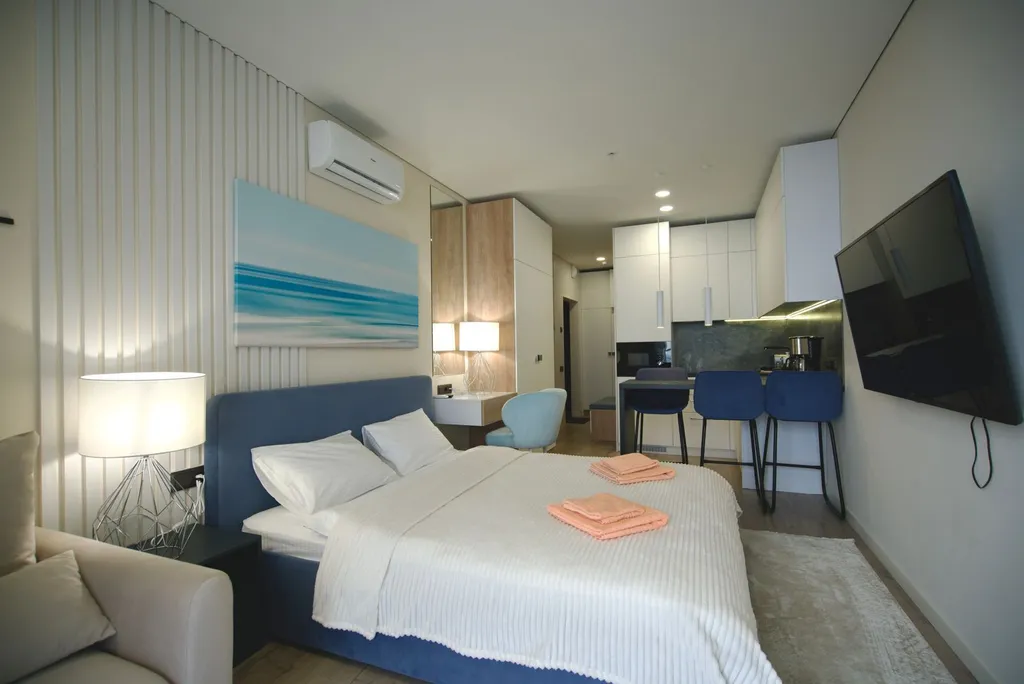 Дизайнерская студия Ls-sweet summer с видом на море с 12 этажа