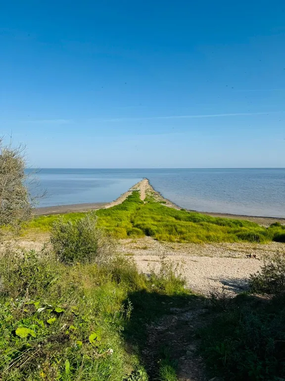 База отдыха с панорамными видами на озеро Ильмень