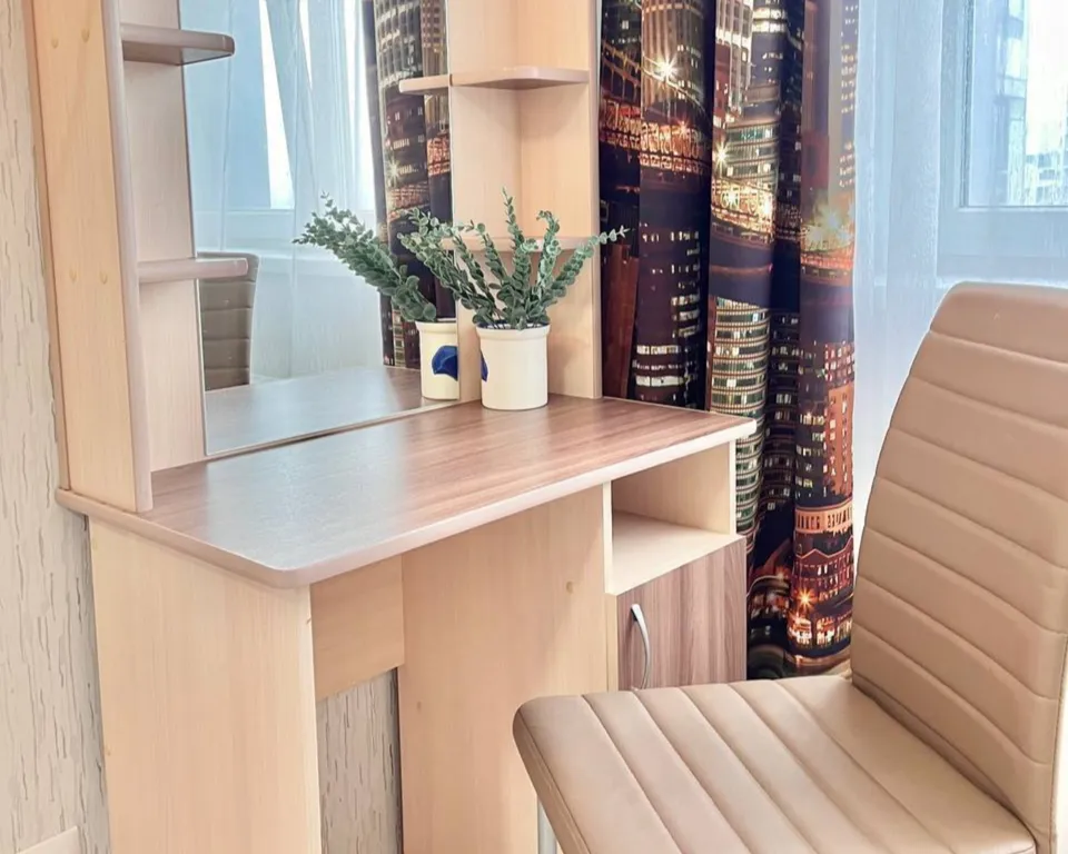 Евродвушка Апарт Гулливер с лоджией в центре