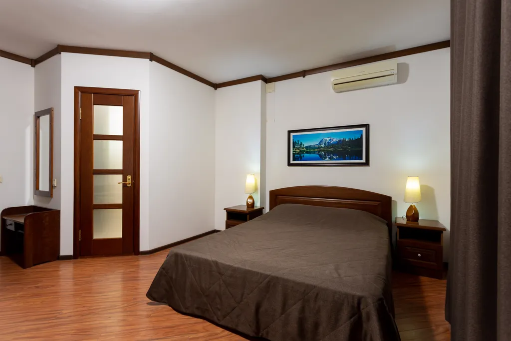 Дом с бассейном и баней для уединенного отдыха