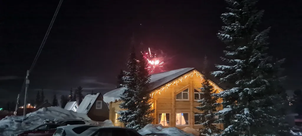 Коттедж Уютный дом с видом на горы — Шерегеш