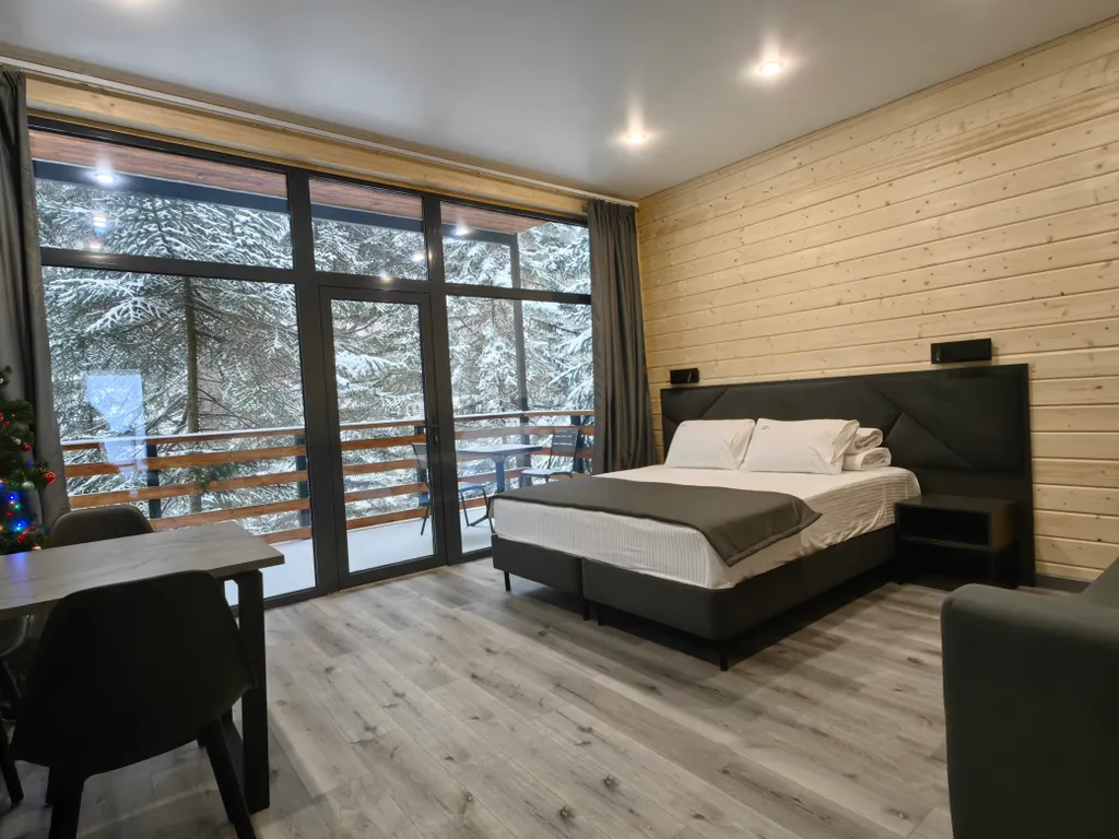 Коттедж Дом Трио 17 с шикарным видом на реку Архыз — аренда посуточно в Архыз