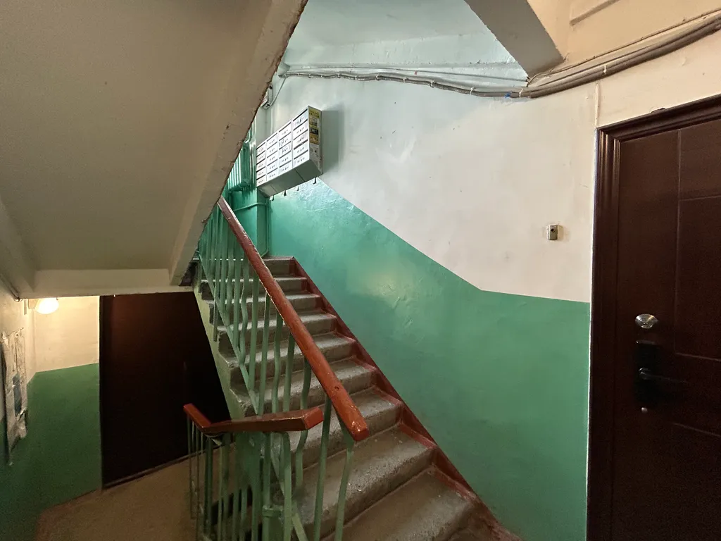 Рядом с метро Заельцовская