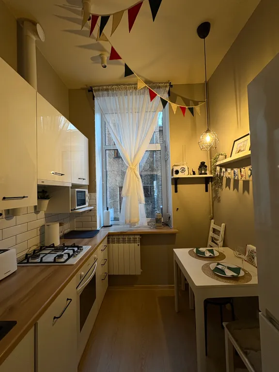 Уютная квартира в сaмом цeнтре cтapогo гoрoдa