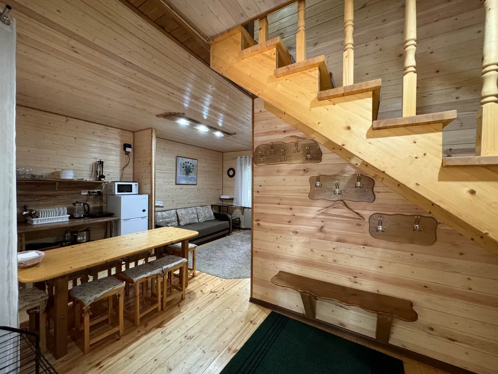 4-комнатный Дом