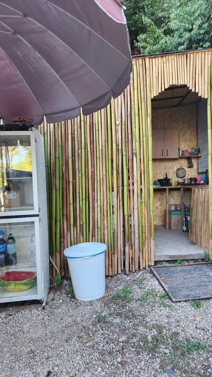 Домики на берегу моря