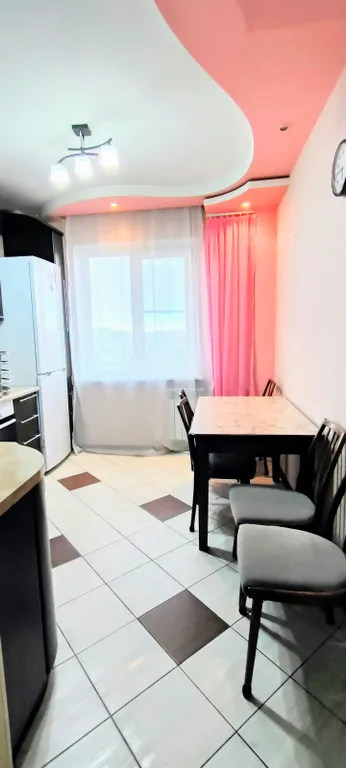 Трёхкомнатная в центре, 4 раздельных спальных места