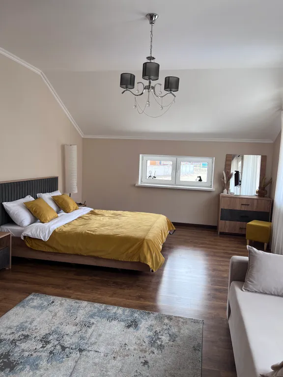 4-комнатный Дом