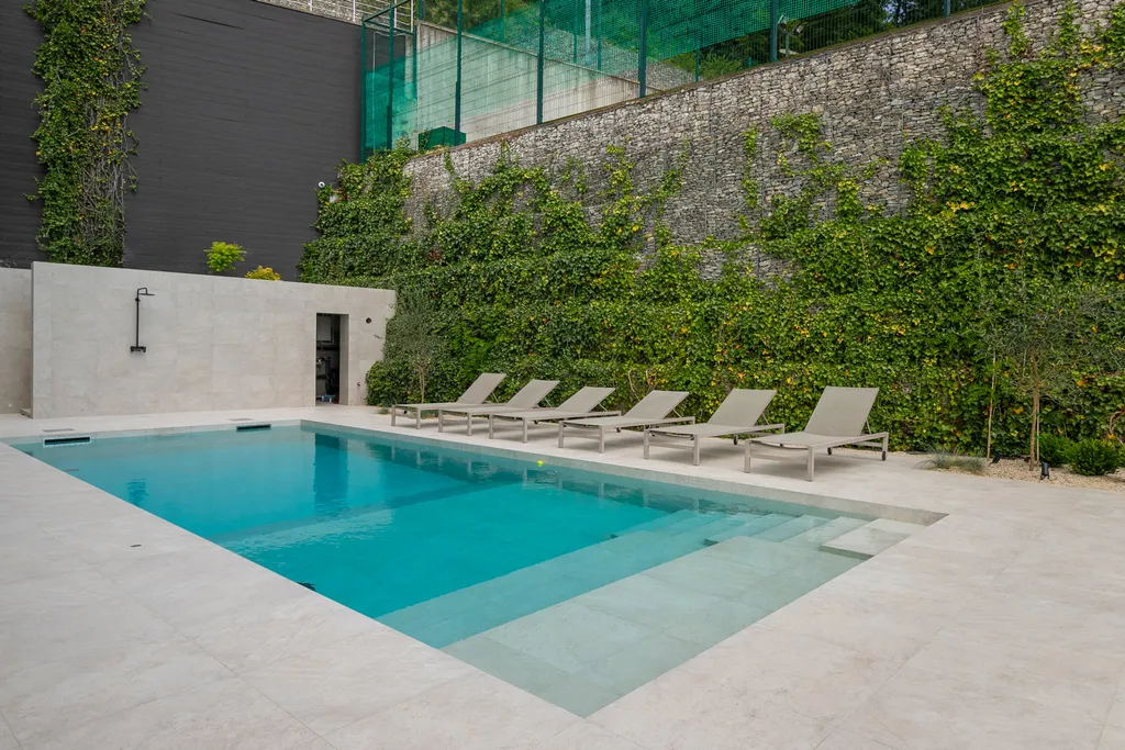 Коттедж Таунхаус с собственным бассейном в ЖК Лазурный берег — аренда посуточно в Сочи