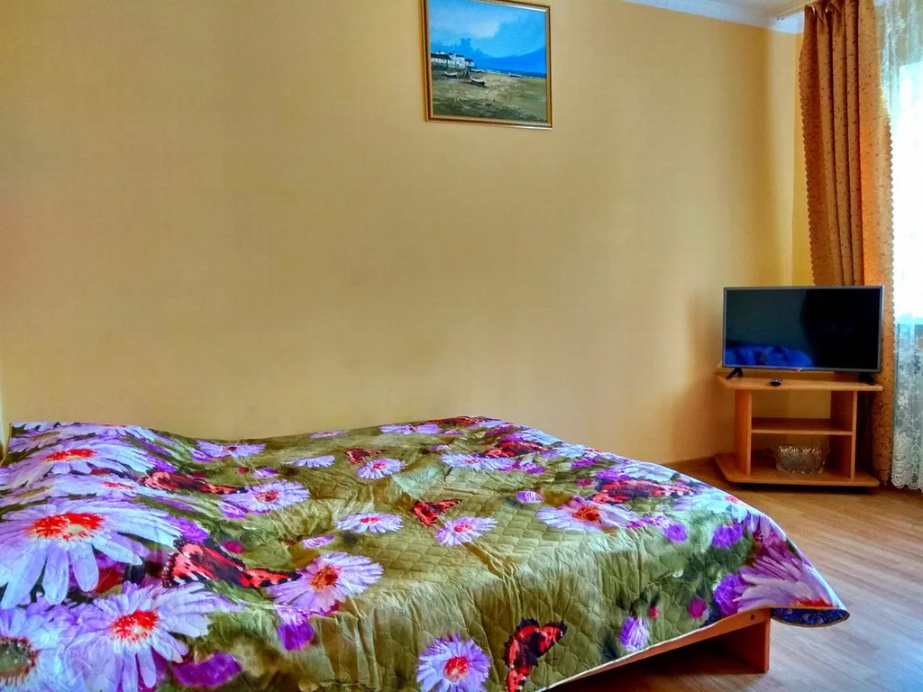 Коттедж Домик у Ларисы — Анапа