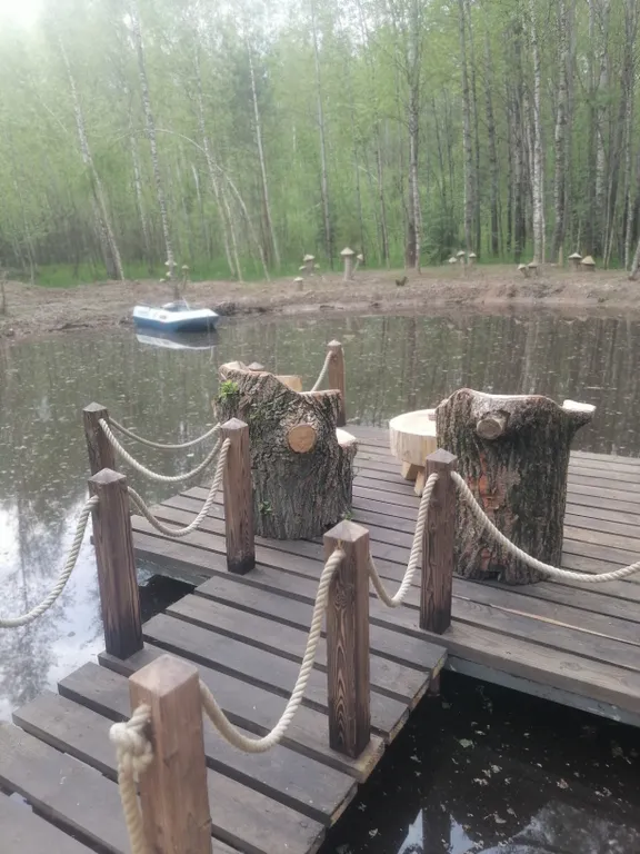 Домик в лесу с баней