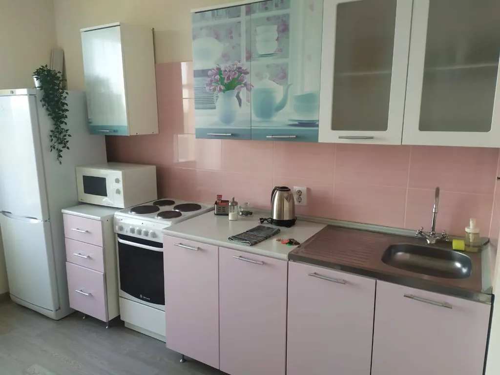 Квартира Апартаменты в 1 километре от аэропорта Кольцово — Екатеринбург