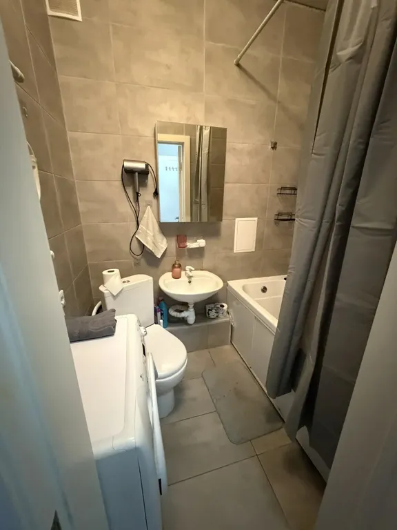 Уютная квартира возле тц Мега Адыгея