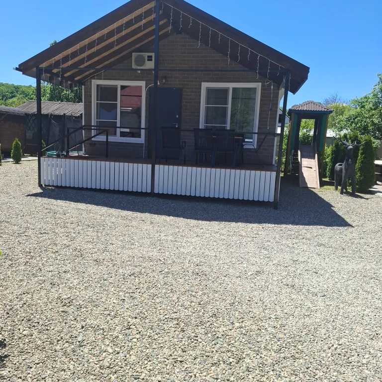 Новый дом с видом на горы