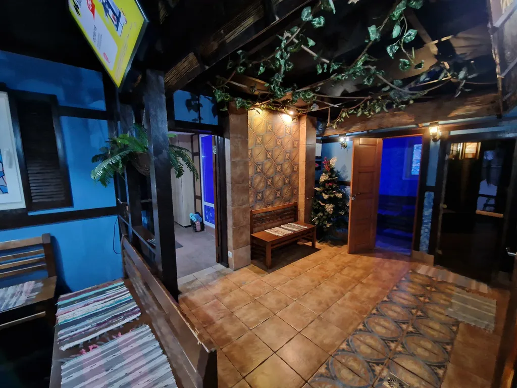 Роскошный дом в центре с сауной и бассейном на 15 гостей