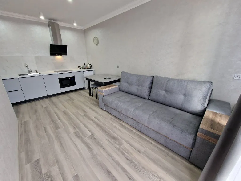 Новая стильная квартира в центре