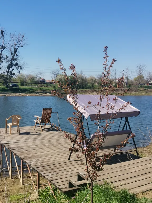 Коттедж Дом у реки, банный чан, пирс, рыбалка, все для вашего отдыха — аренда посуточно в Яблоновский