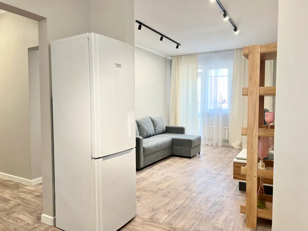 Квартира Квартира Возле планеты — Красноярск