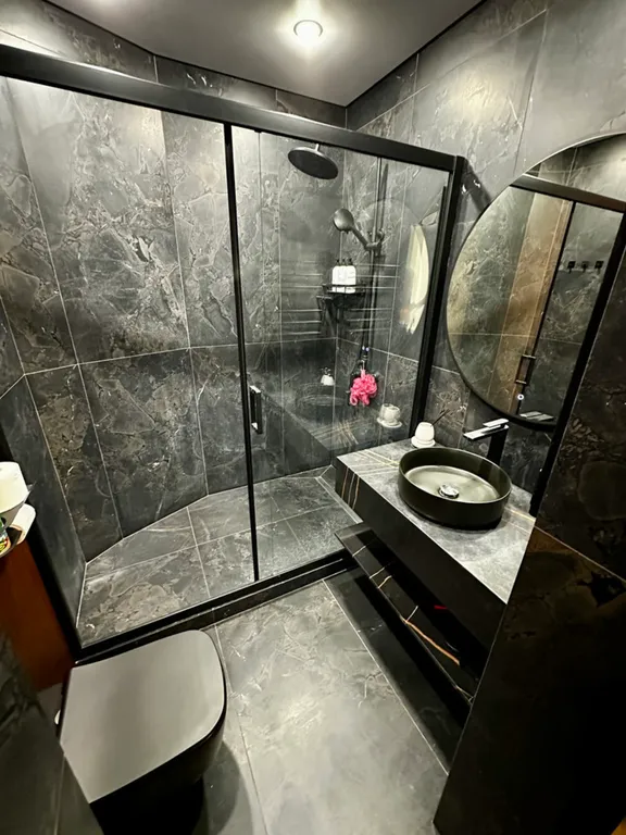 Шикарные 3-х комнатные апартаменты в шаговой доступности от моря