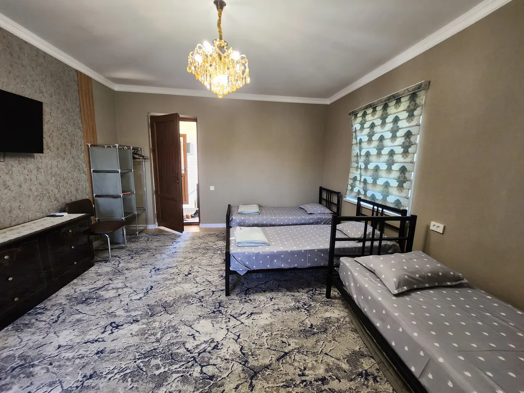 5-комнатный Дом