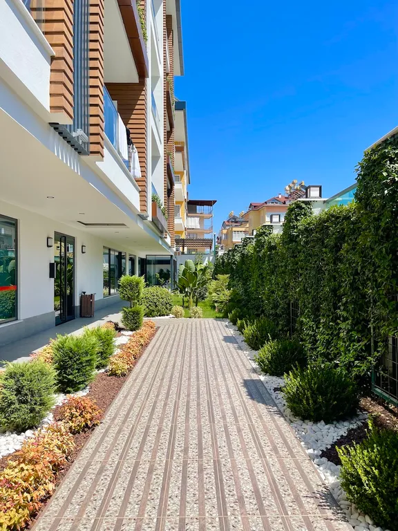 Стильные апартаменты в центре у пляжа Клеопатра