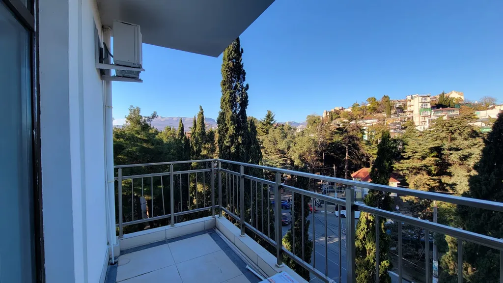 Уютная квартира, со свежим ремонтом, в минуте ходьбы от моря