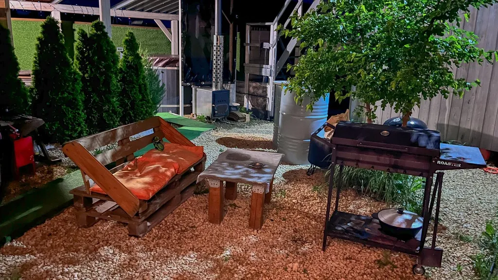 Квартира 1-комнатная Квартира — Кучугуры