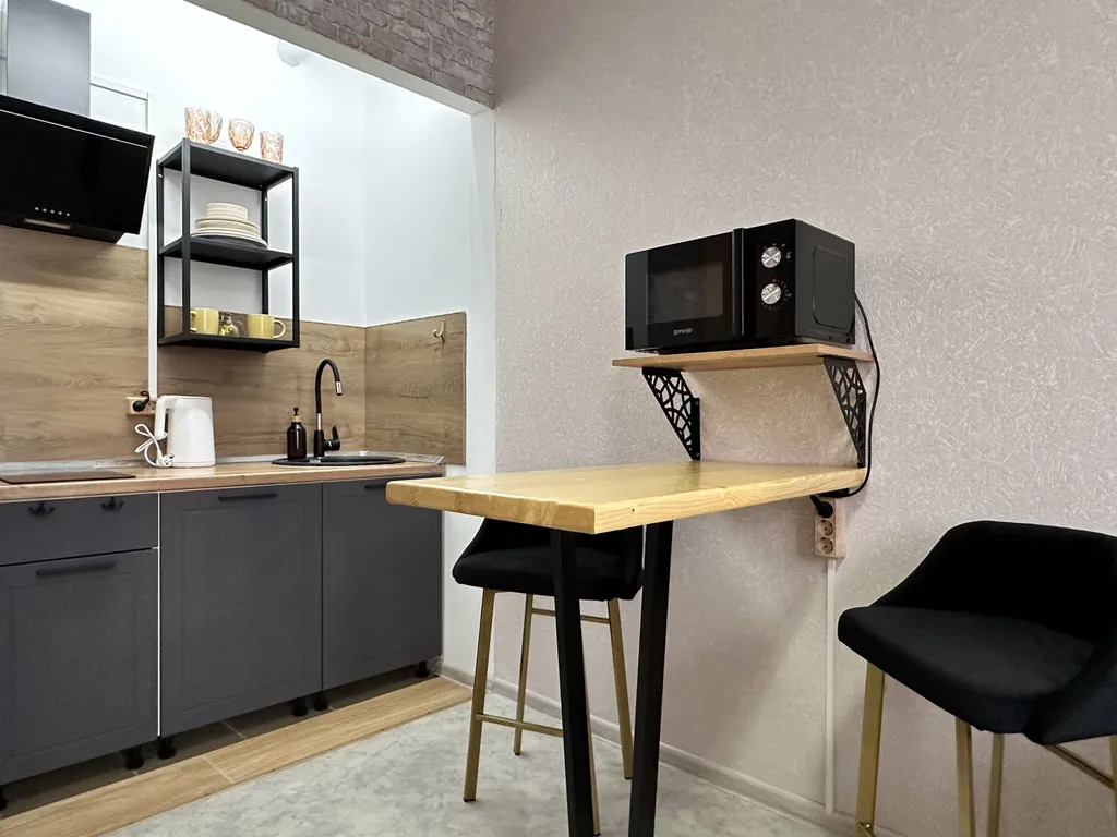 Комфортная студия у Иртыша