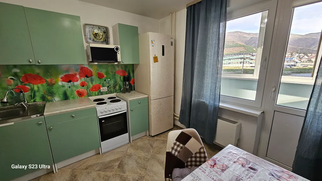 Квартира Квартира для большой семьи и компании — Геленджик