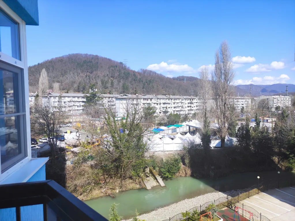 Квартира с видом на горы