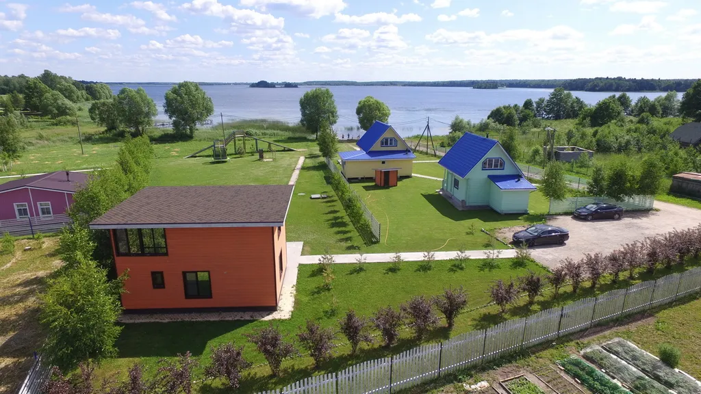 Коттедж 5-комнатный Дом — Луга