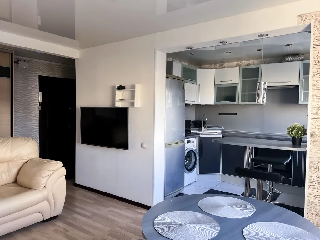 Просторная 3-комн. квартира на ул. Баумана, 12