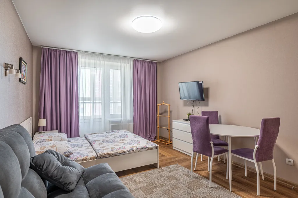 Квартира Большая квартира центр жд вокзал с парковкой — Екатеринбург