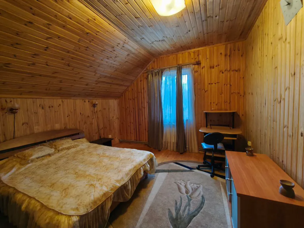 Эко-сруб у озер с сибирским чаном