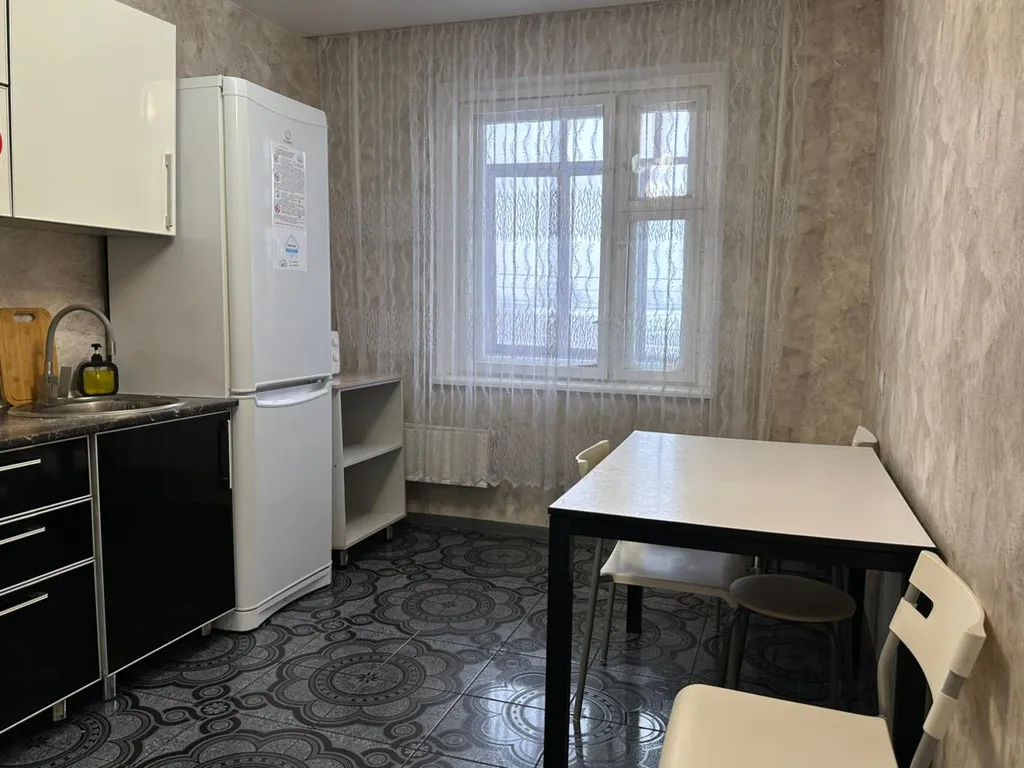 Трёхкомнатная квартира на ДОСААФе