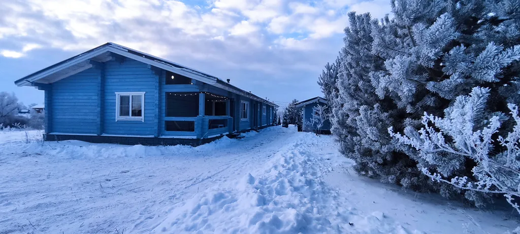 Уютный коттедж у озера с сауной