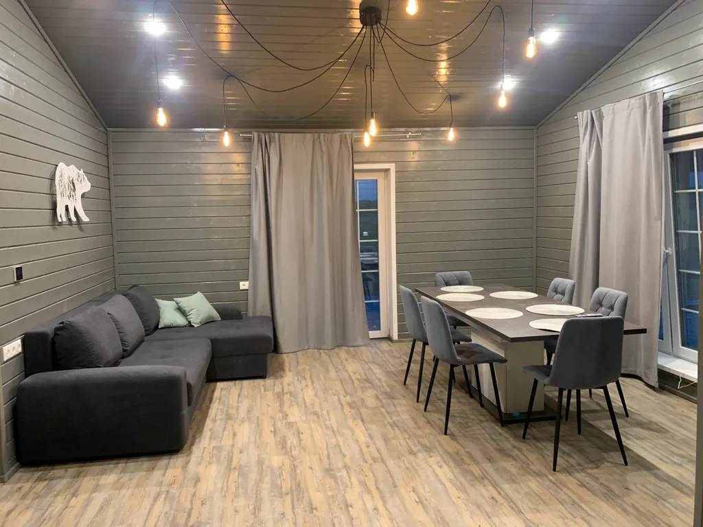 Новый дом на полуострове Онежского озера