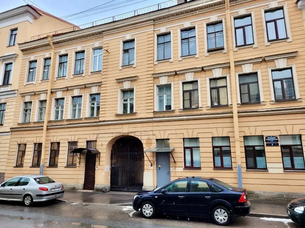 Квартира Уютная квартира с парковкой на берегу канала Грибоедова — Санкт-Петербург