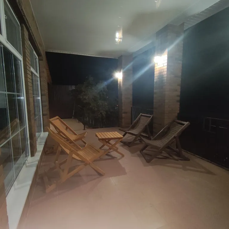 Дом на берегу реки Волги