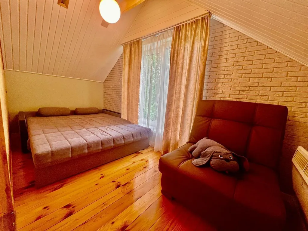 Уютный, современный двухэтажный дом